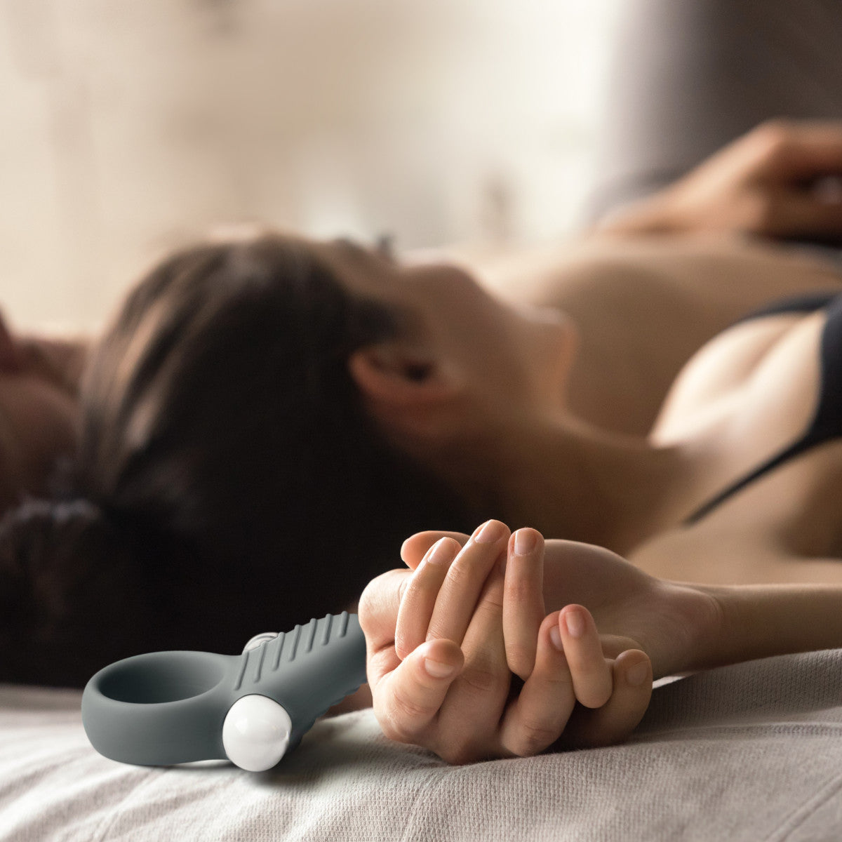 美國Blush Noje | C1 Slate: Rechargeable Vibrating Penis Ring - Made with Puria Silicone 可充電振動陰莖環 -